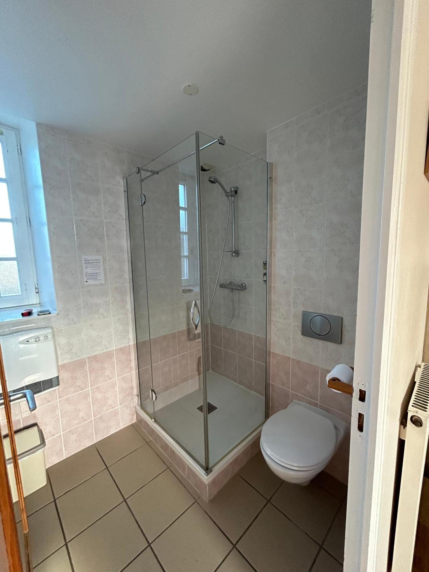 Hotel Les Voisins Beaucemaine Ploufragan Szoba fotó